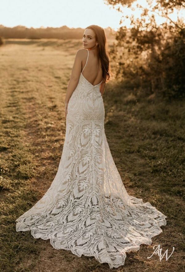 AW Rita Wedding Dress - Image 4