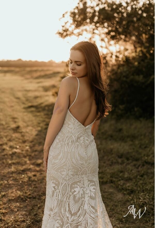 AW Rita Wedding Dress - Image 5