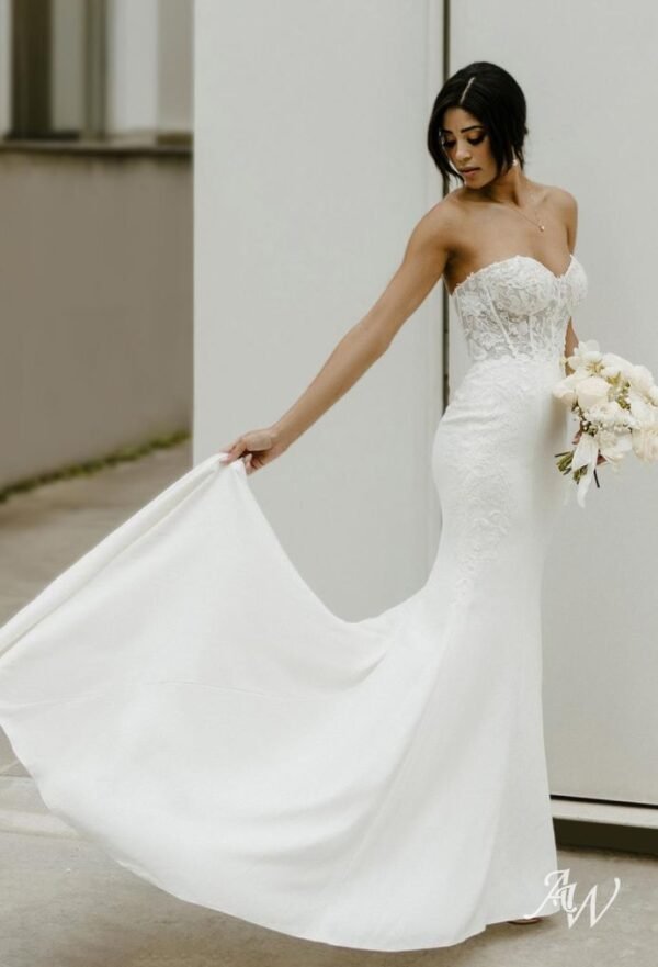 AW Moira Wedding Dress - Image 4