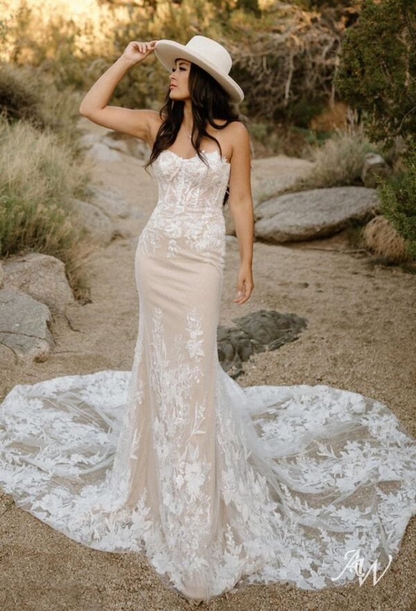 AW Monica Wedding Dress - Image 6