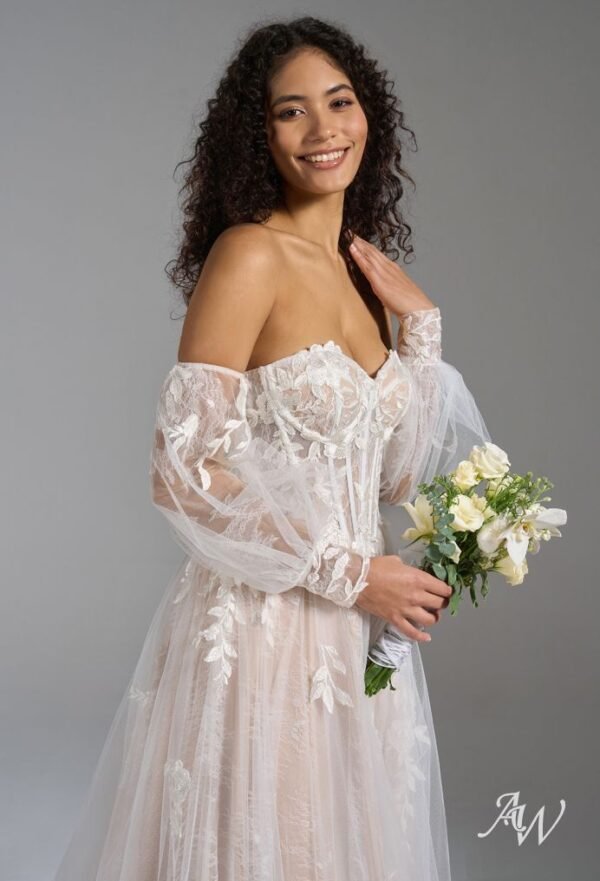 AW Isha Wedding Dress - Image 6