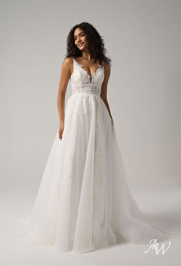 AW Inayah Wedding Dress - Image 6