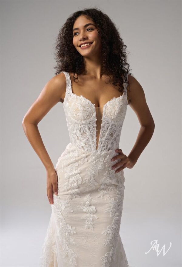 AW Succory Wedding Dress - Image 6
