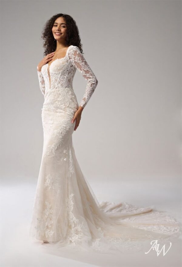 AW Succory Wedding Dress - Image 7