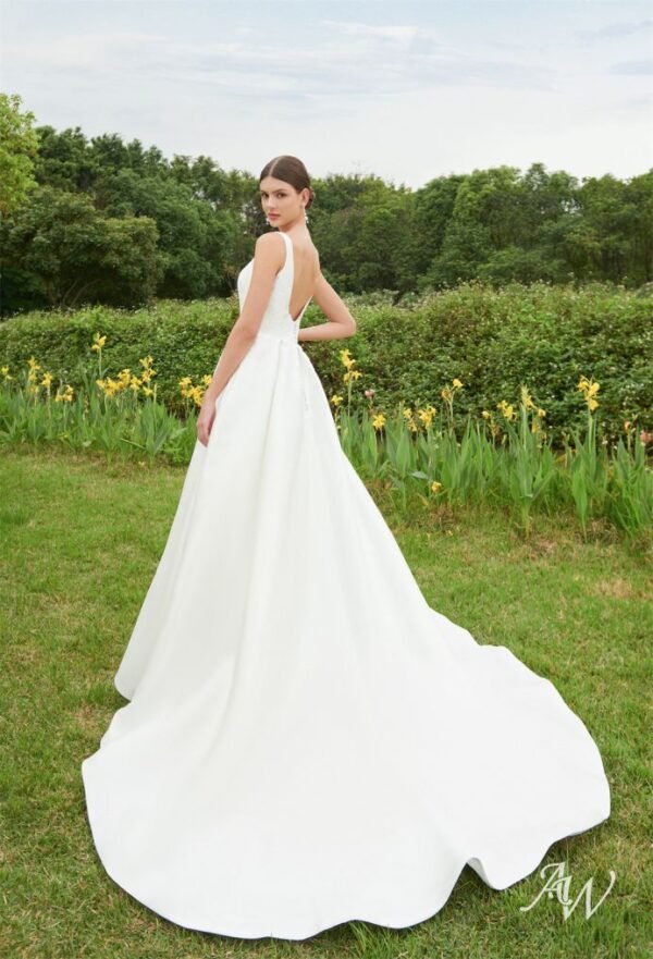 AW Irmgard Wedding Dress - Image 3