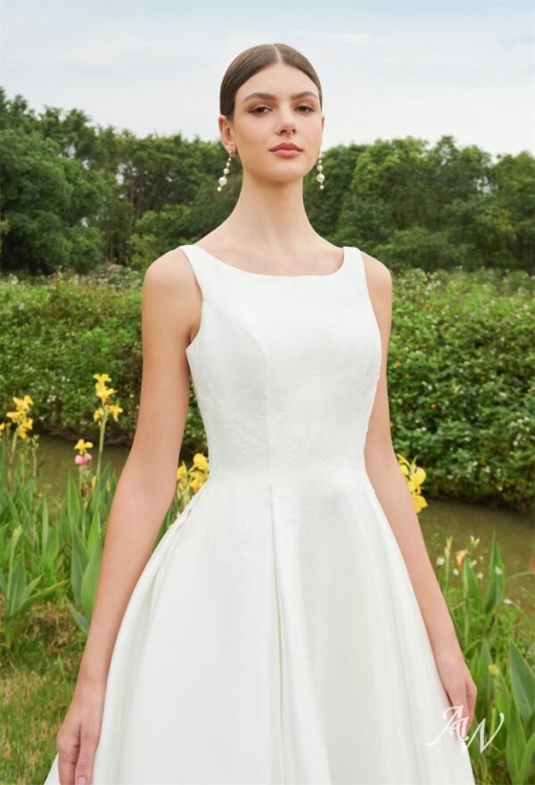 AW Irmgard Wedding Dress - Image 4
