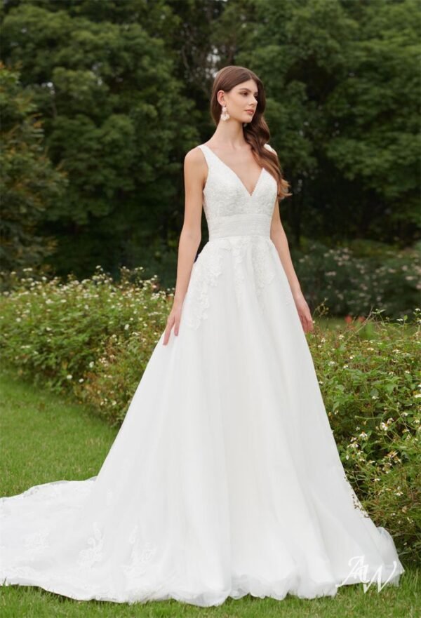 AW Felipa Wedding Dress - Image 5