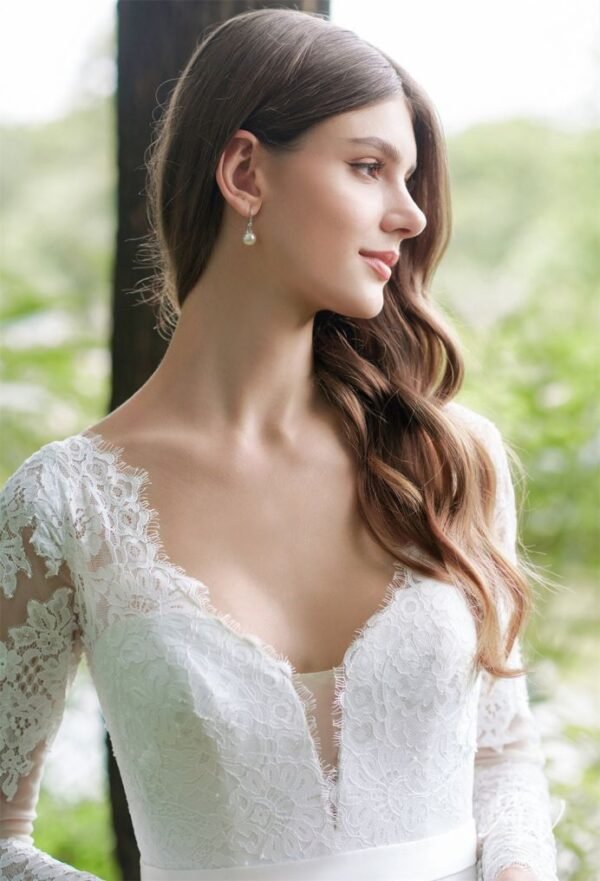 AW Evelina Wedding Dress - Image 6