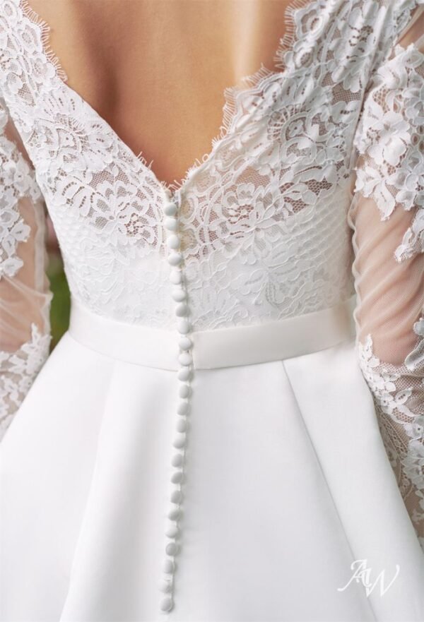 AW Evelina Wedding Dress - Image 7