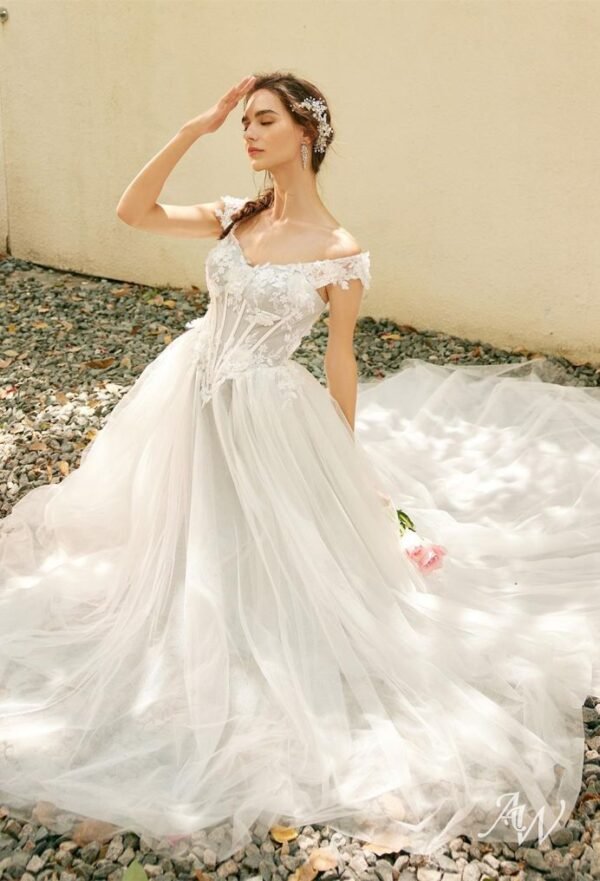 AW Farrah Wedding Dress - Image 3