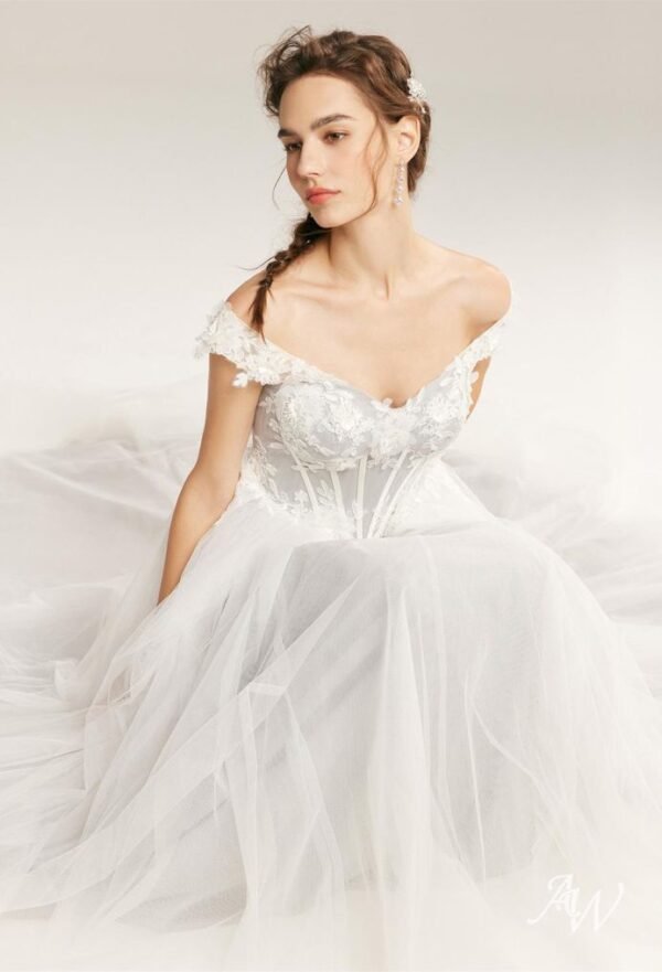 AW Farrah Wedding Dress - Image 4