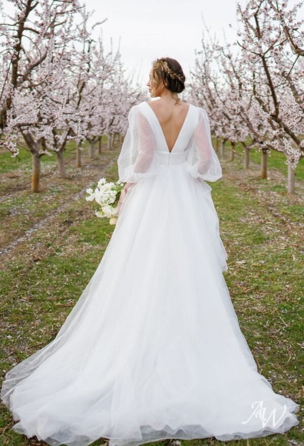 AW Maraca Wedding Dress - Image 3