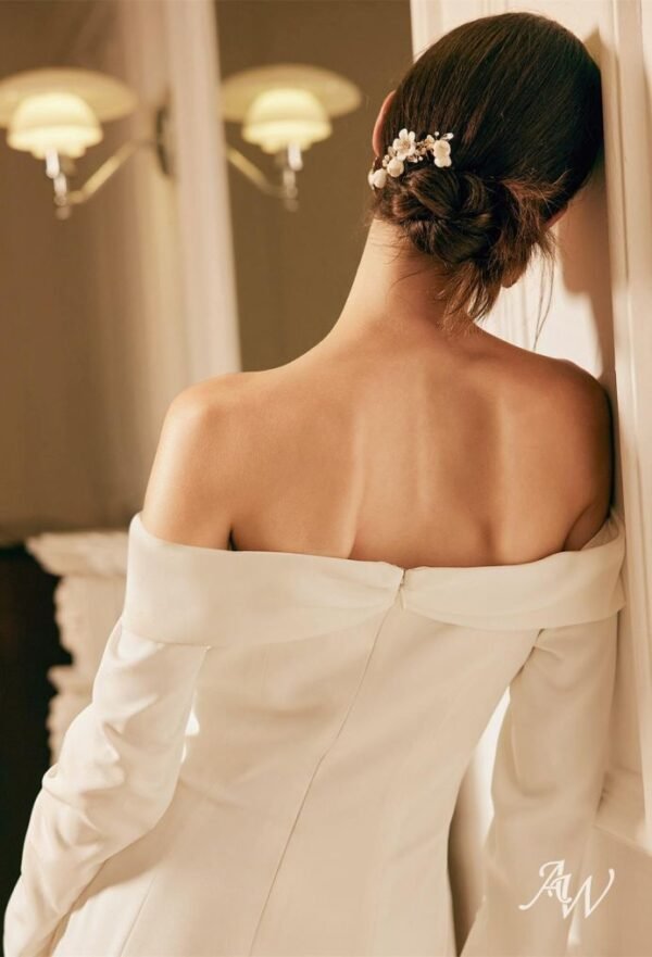 AW Eveleen Wedding Dress - Image 4