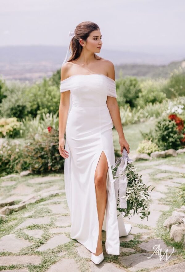 AW Mariah Wedding Dress & Wrap - Image 6