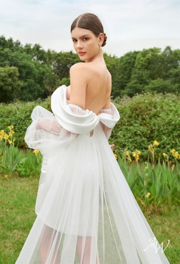 AW Joslyn Wedding Dress - Image 3