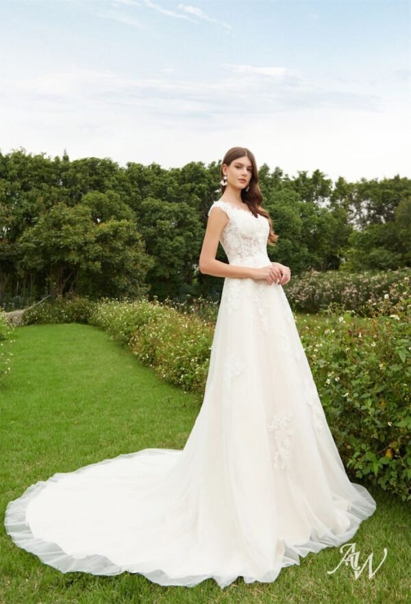 AW Catrina Wedding Dress - Image 3