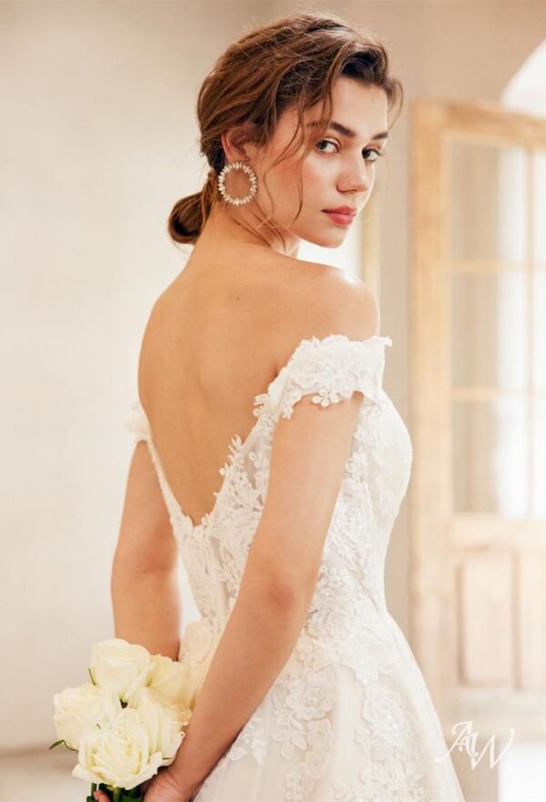 AW Pope Wedding Dress - Image 6