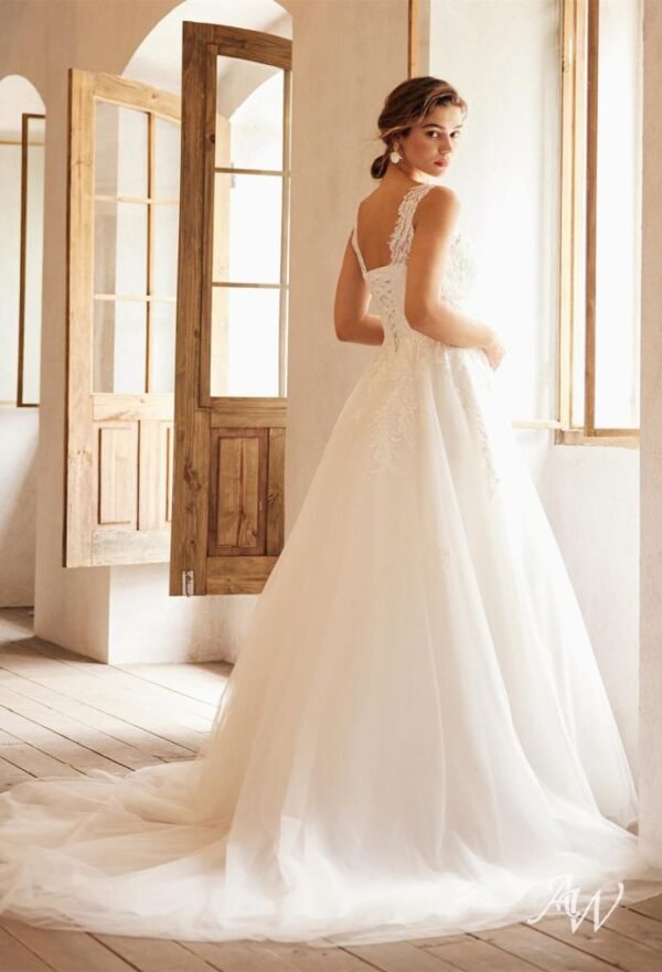 AW Rhoda Wedding Dress - Image 2