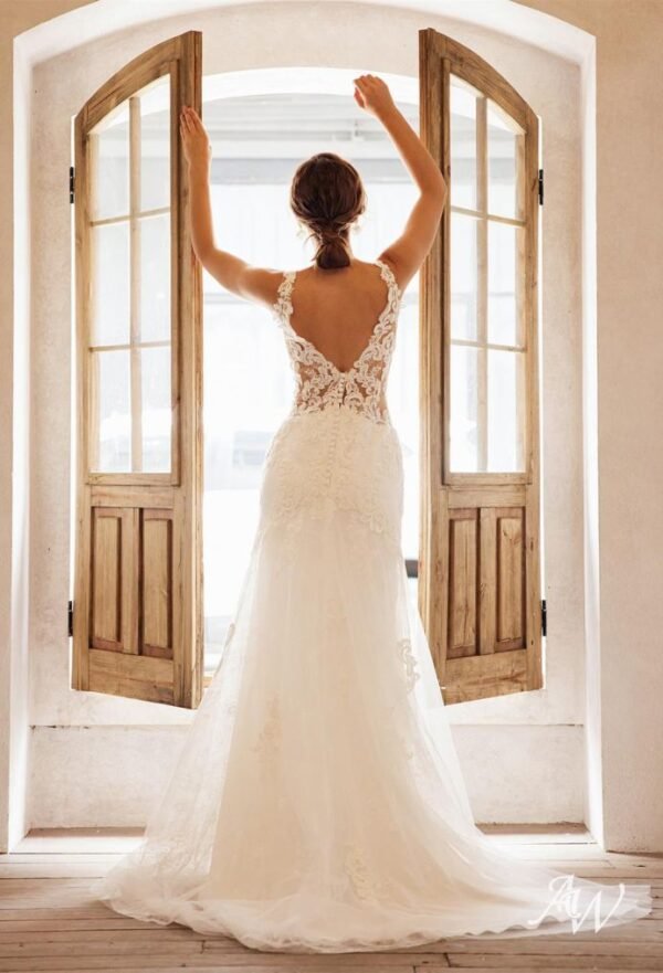 AW Simona Wedding Dress - Image 2