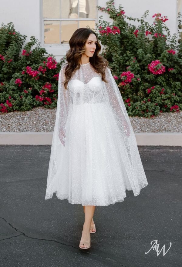 AW Nena Wedding Dress & Wrap - Image 4