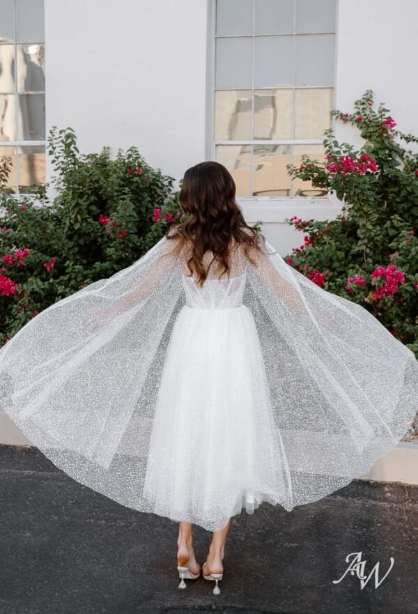 AW Nena Wedding Dress & Wrap - Image 5