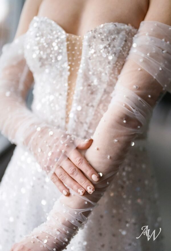 AW Reba Wedding Dress - Image 4