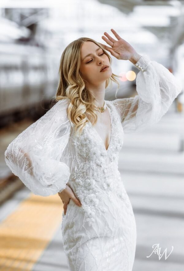 AW Maisie Wedding Dress - Image 3