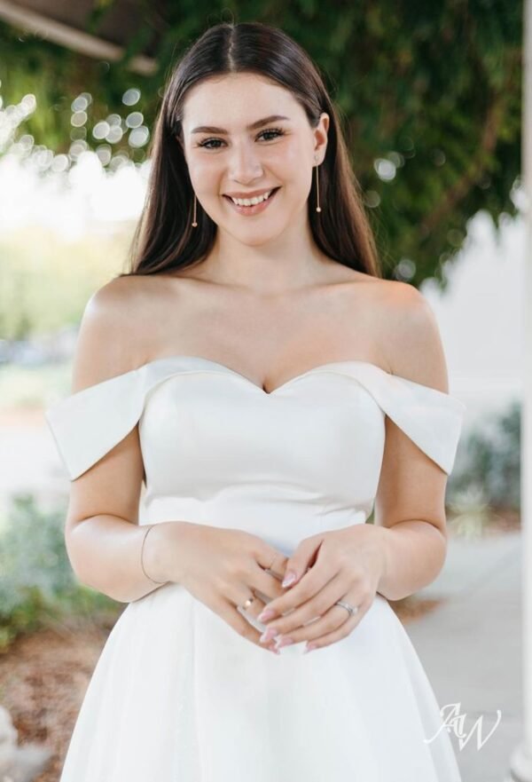 AW Baylee Wedding Dress - Image 4