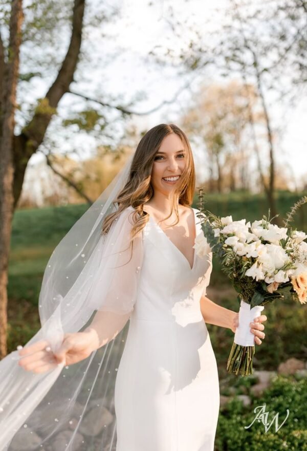 AW Althea Wedding Dress - Image 5