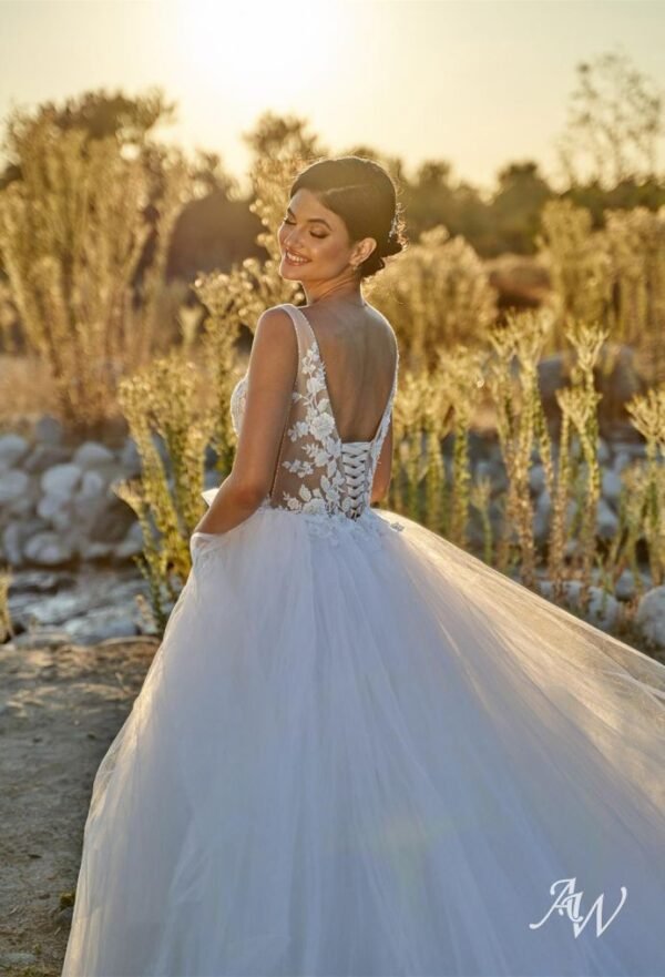 AW Jacqueline Wedding Dress - Image 5