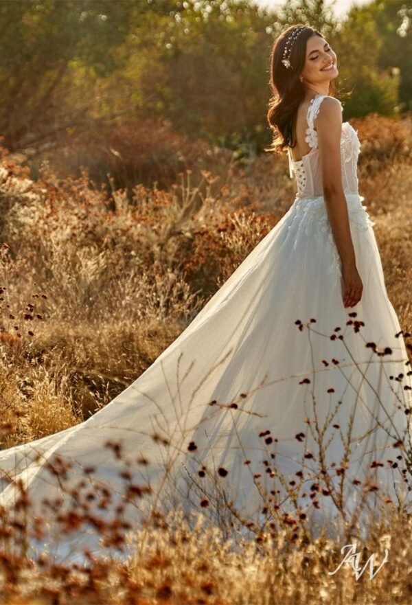 AW Deanna Wedding Dress - Image 4