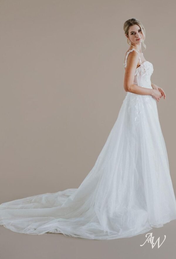 AW Deanna Wedding Dress - Image 6