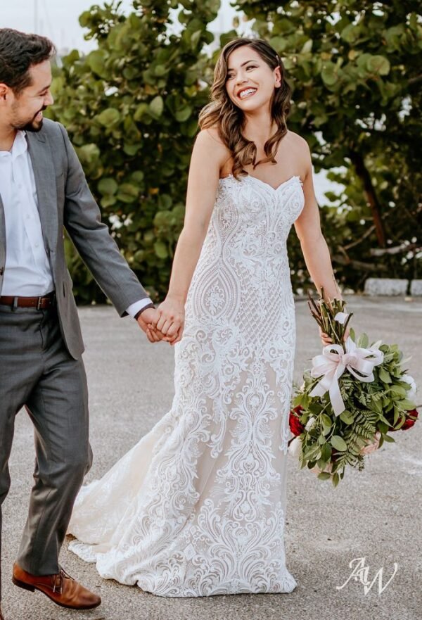 AW Florina Wedding Dress - Image 3