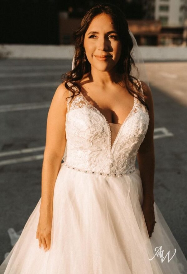AW Beverley Wedding Dress - Image 5