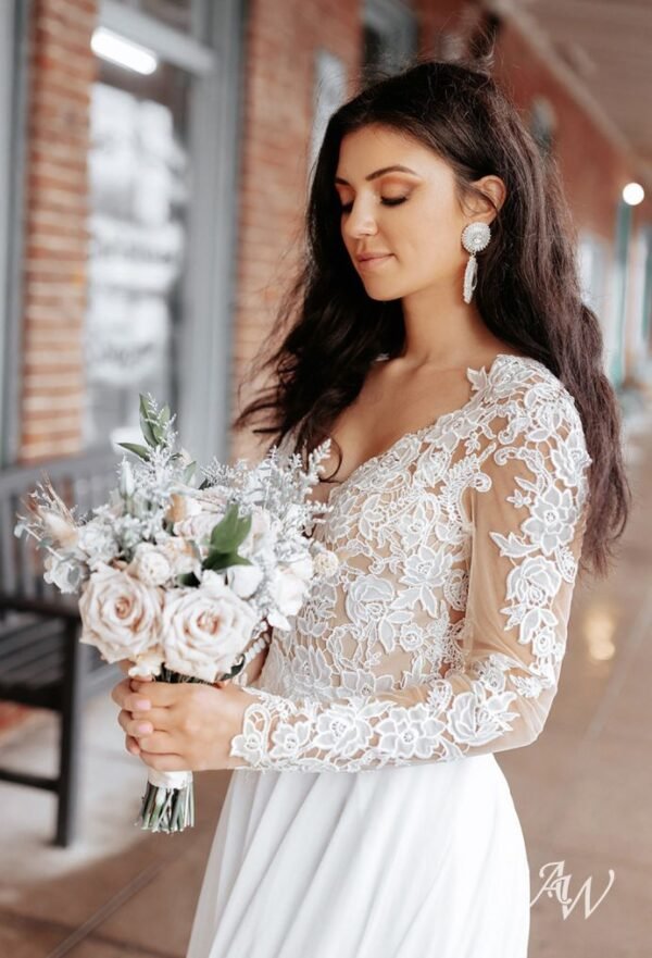 AW Jolie Wedding Dress - Image 3