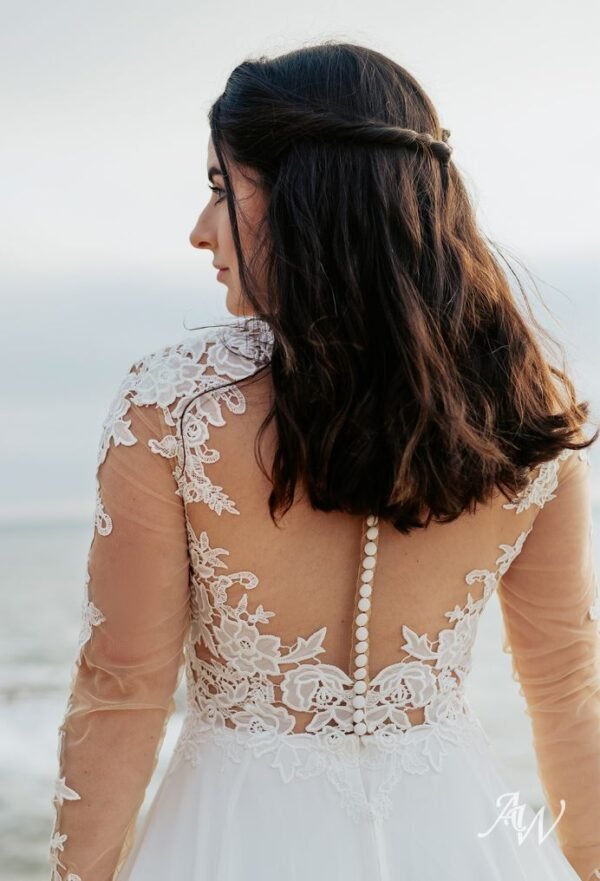 AW Jolie Wedding Dress - Image 4